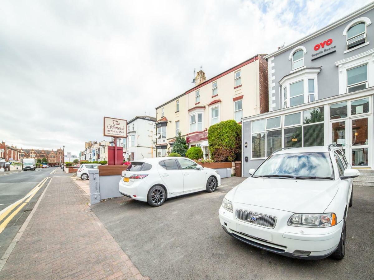 Oyo Tequila And Dunlin Rooms Southport Central Exterior foto